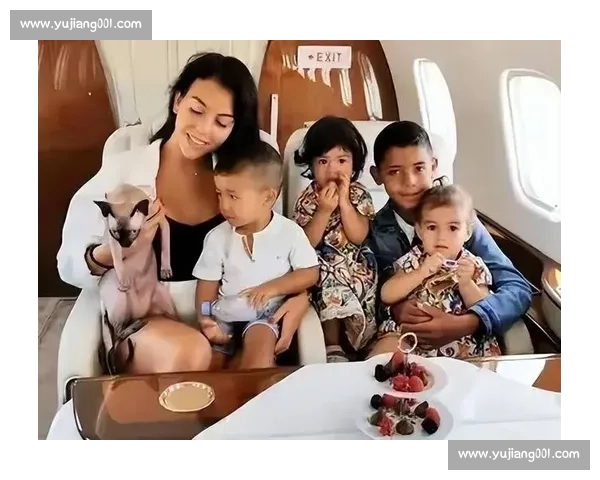 C罗的家庭生活:与乔治娜及孩子们的温馨时刻_20260526125224 C罗的家庭生活:与乔治娜及孩子们的温馨时刻_20260526125224